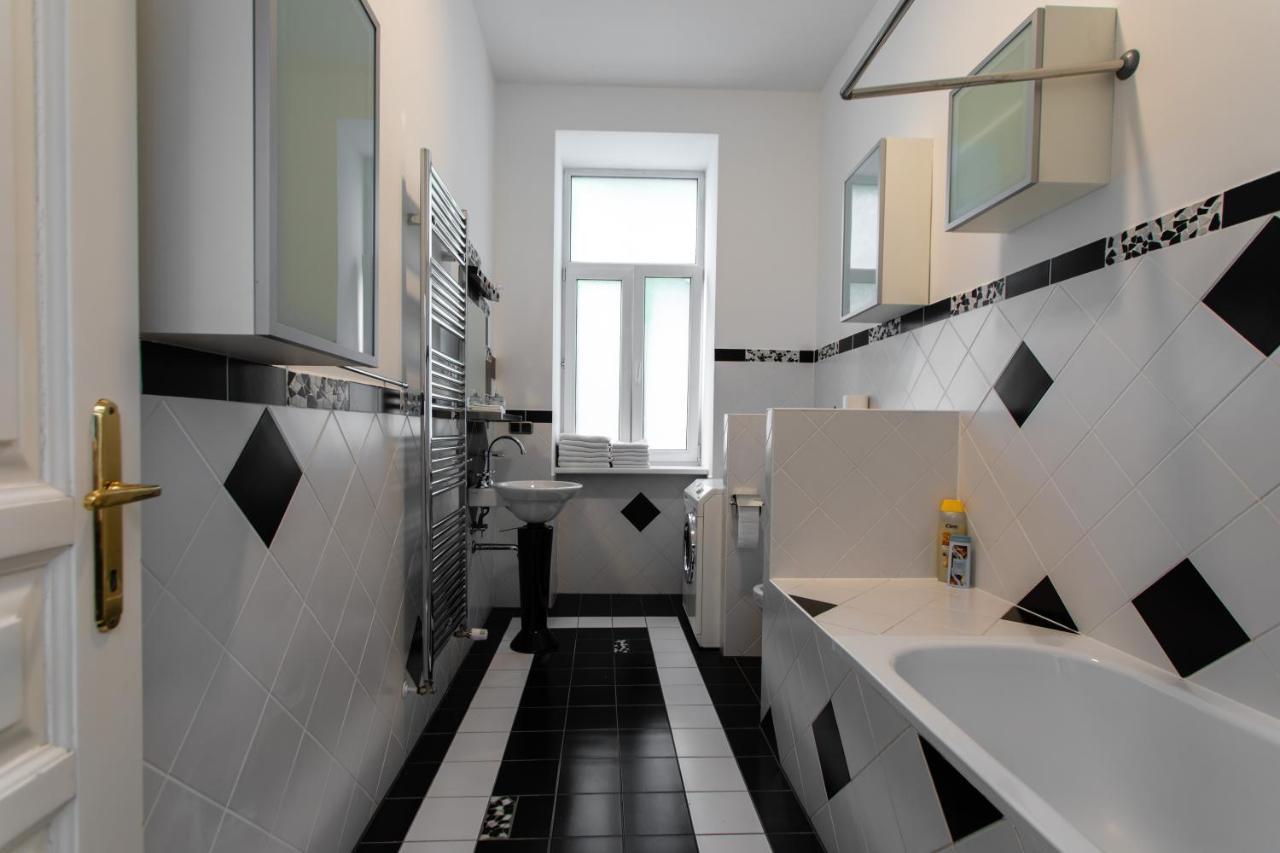 3-Bedroom Apartment In Central Vienne Extérieur photo